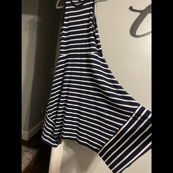 Banana Republic stripped jersey knit dress - Picture 2 of 3
